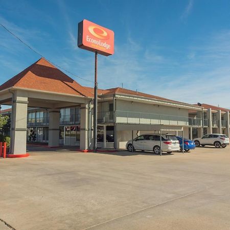 Econo Lodge Inn & Suites Near Bricktown Oklahoma City Exterior photo